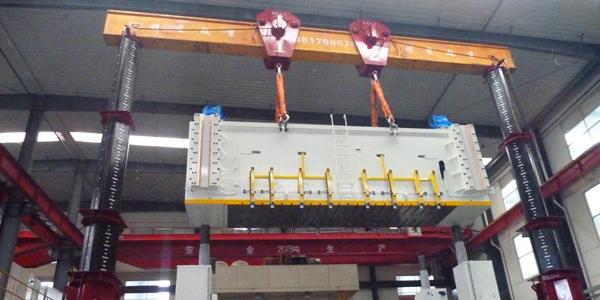 淺談液壓龍門吊的維護保養(yǎng)